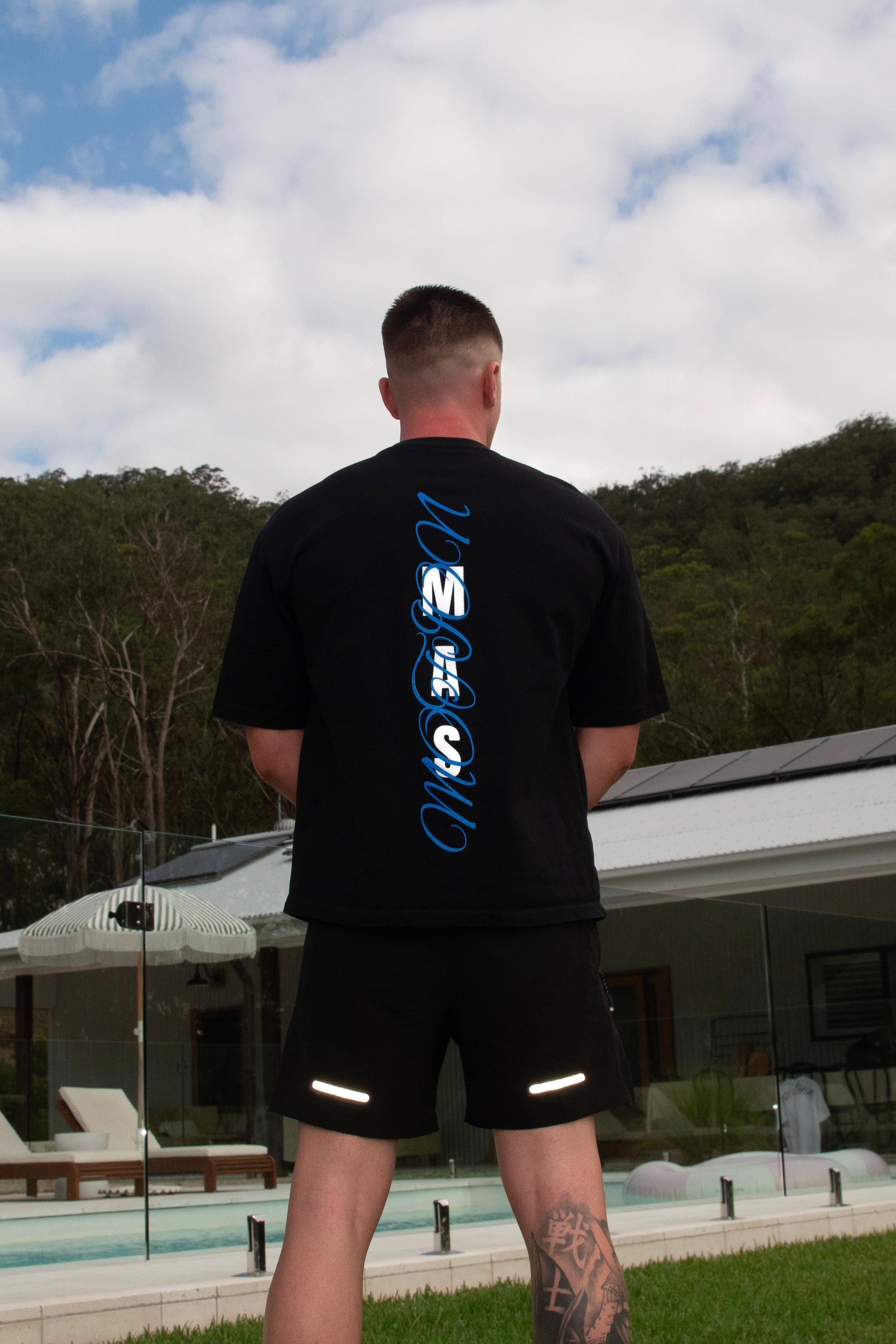 Drop shoulder t-shirt