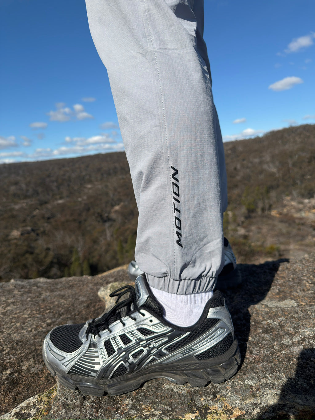 Men’s training pants