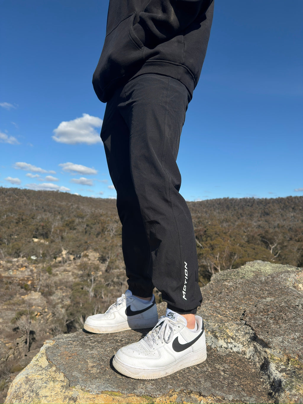 Men’s training pants